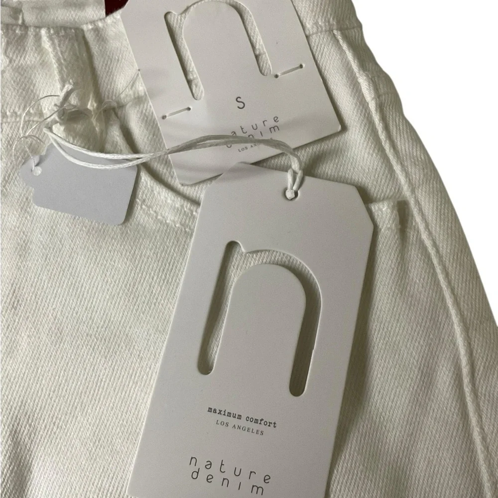Nature Denim White High-Waisted Shorts Size Small